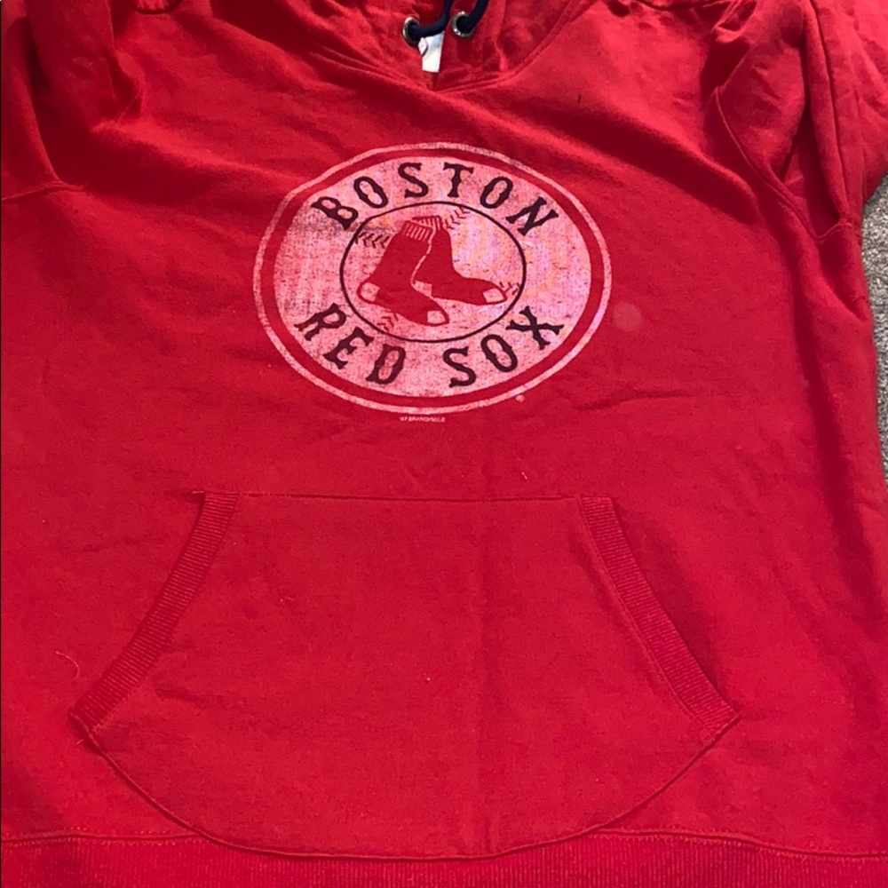 Red Sox Sweatshirt - Picture 4 of 4